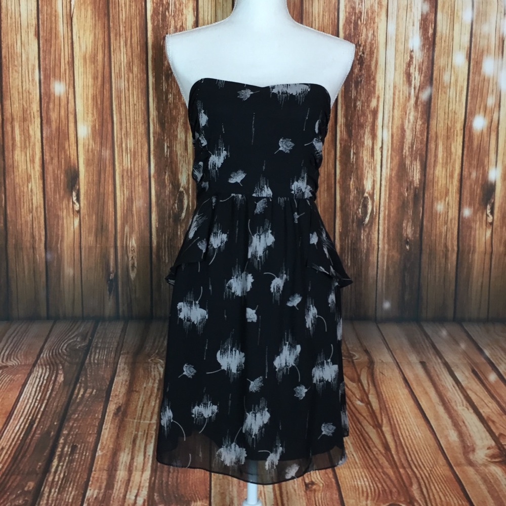 Akualani Black Floral Gray Layered Strapless Dress